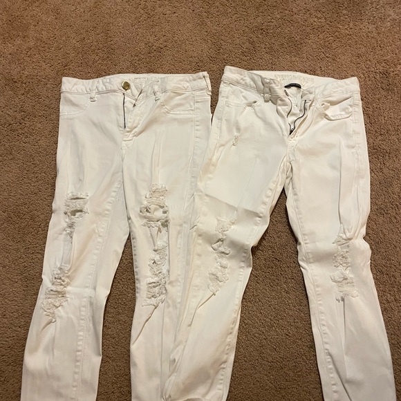 American Eagle Outfitters Denim - White destroyed jeggings